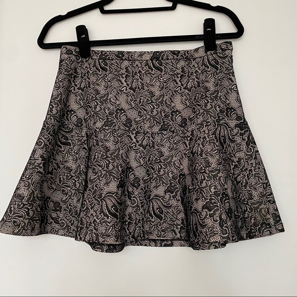 Express lace skirt